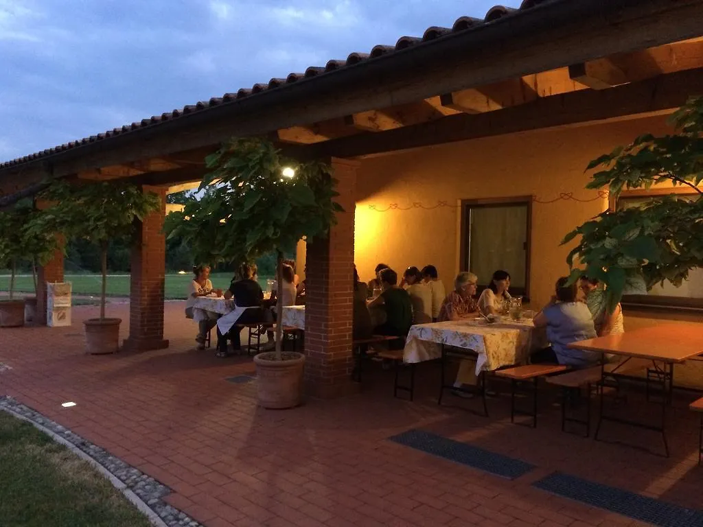 Farm stay Corte All'Olmo Verona
