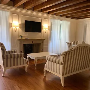 Cavour44 - Palazzo Canossa Vérone